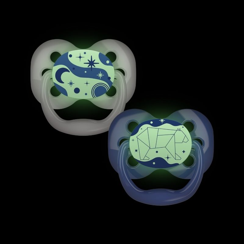 Pack de Chupones x 2 unid. Advantage Azul de 0 a 6 meses que brilla en la oscuridad - Dr. Brown's - Tortuguita Baby Store